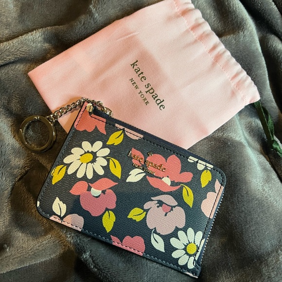 Kate Spade Bundle - Picture 2 of 7